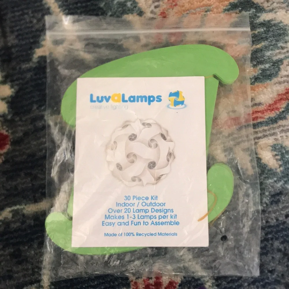 Green Luvalamp Creative Lighting Kit